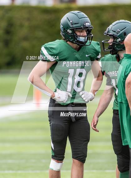 Thumbnail 2 in Narragansett vs Ponaganset (RIIL Division IV Final) photogallery.