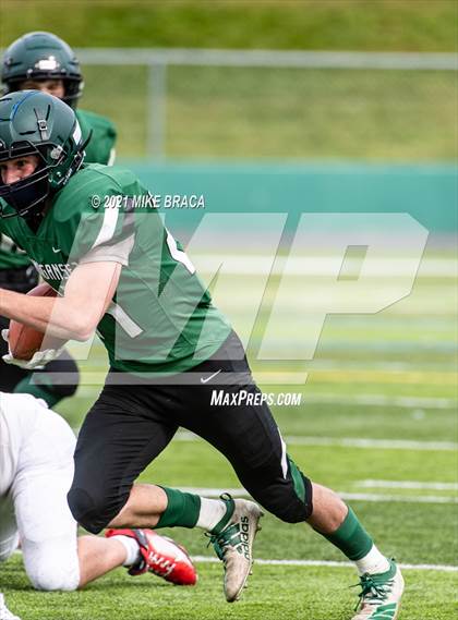 Thumbnail 1 in Narragansett vs Ponaganset (RIIL Division IV Final) photogallery.