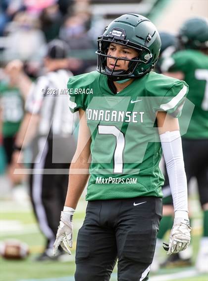Thumbnail 2 in Narragansett vs Ponaganset (RIIL Division IV Final) photogallery.