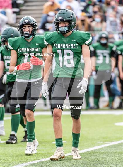 Thumbnail 3 in Narragansett vs Ponaganset (RIIL Division IV Final) photogallery.