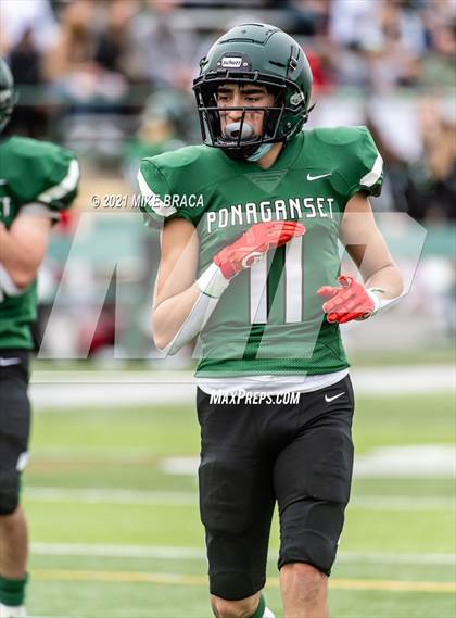 Thumbnail 2 in Narragansett vs Ponaganset (RIIL Division IV Final) photogallery.