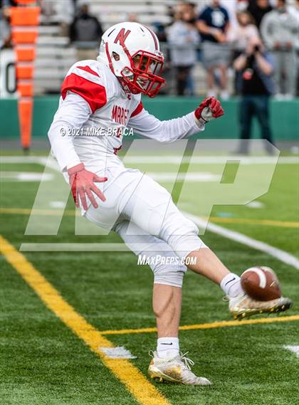 Thumbnail 3 in Narragansett vs Ponaganset (RIIL Division IV Final) photogallery.