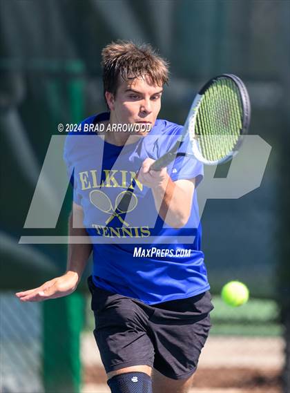 Thumbnail 1 in Elkin vs Triangle Math & Science (NCHSAA 1A Final) photogallery.