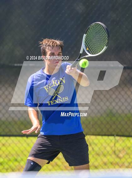 Thumbnail 1 in Elkin vs Triangle Math & Science (NCHSAA 1A Final) photogallery.