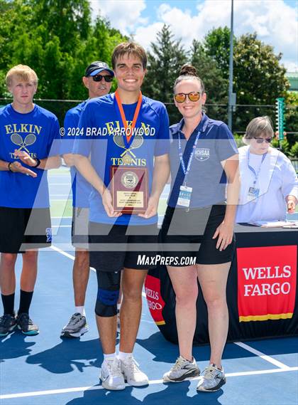 Thumbnail 1 in Elkin vs Triangle Math & Science (NCHSAA 1A Final) photogallery.