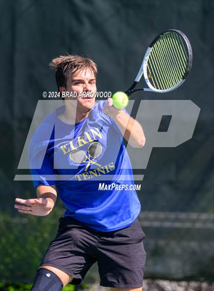 Thumbnail 1 in Elkin vs Triangle Math & Science (NCHSAA 1A Final) photogallery.