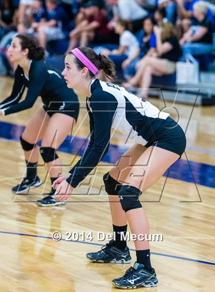 Thumbnail 1 in Newsome vs. Plant (Berkeley JV Tournament) photogallery.