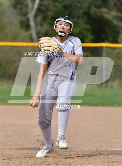 Thumbnail 1 in Madera vs. Armijo (Pre-Season T.O.C.) photogallery.