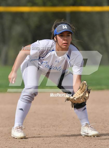 Thumbnail 3 in Madera vs. Armijo (Pre-Season T.O.C.) photogallery.