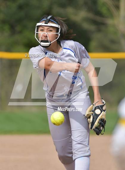 Thumbnail 2 in Madera vs. Armijo (Pre-Season T.O.C.) photogallery.