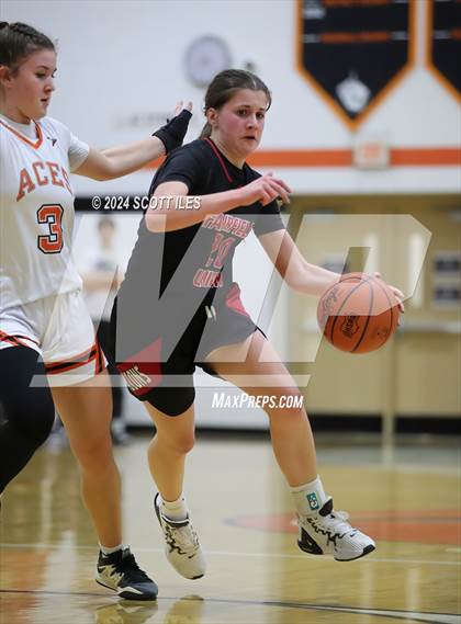Thumbnail 3 in Fairfield Union @ Amanda-Clearcreek photogallery.