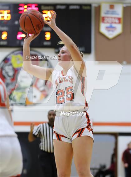 Thumbnail 1 in Fairfield Union @ Amanda-Clearcreek photogallery.