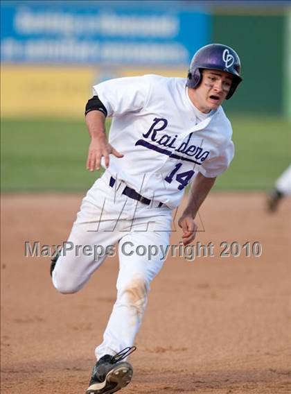 Thumbnail 3 in Stillwater vs. Cretin-Derham Hall (Section 4AAA Championship) photogallery.