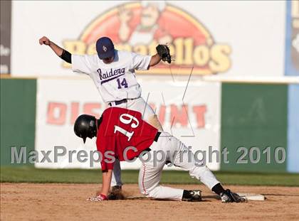 Thumbnail 3 in Stillwater vs. Cretin-Derham Hall (Section 4AAA Championship) photogallery.