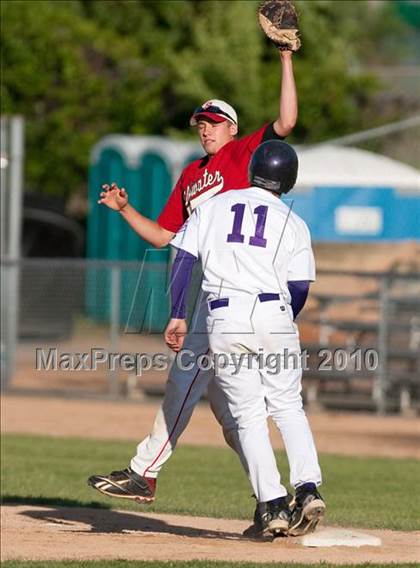 Thumbnail 2 in Stillwater vs. Cretin-Derham Hall (Section 4AAA Championship) photogallery.