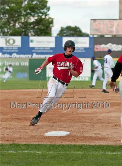 Thumbnail 1 in Stillwater vs. Cretin-Derham Hall (Section 4AAA Championship) photogallery.