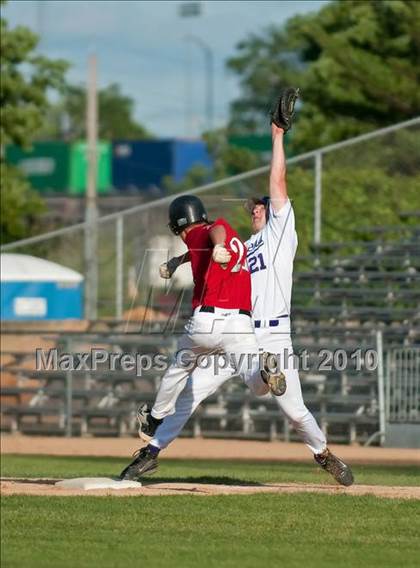 Thumbnail 2 in Stillwater vs. Cretin-Derham Hall (Section 4AAA Championship) photogallery.