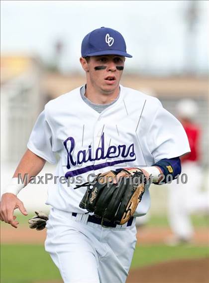 Thumbnail 2 in Stillwater vs. Cretin-Derham Hall (Section 4AAA Championship) photogallery.