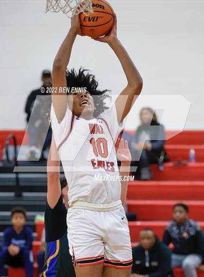 Thumbnail 3 in Oxford vs Woodward Academy (War Eagles Classic) photogallery.