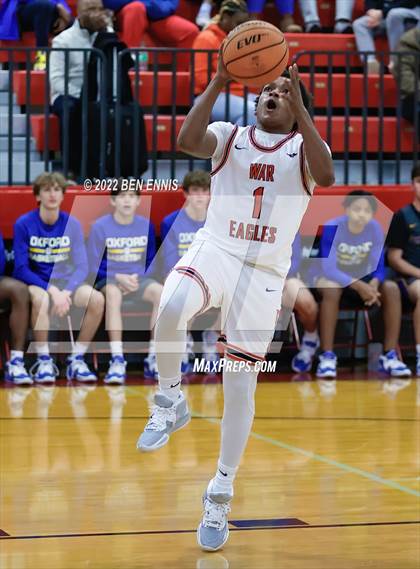 Thumbnail 3 in Oxford vs Woodward Academy (War Eagles Classic) photogallery.
