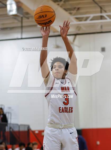 Thumbnail 2 in Oxford vs Woodward Academy (War Eagles Classic) photogallery.