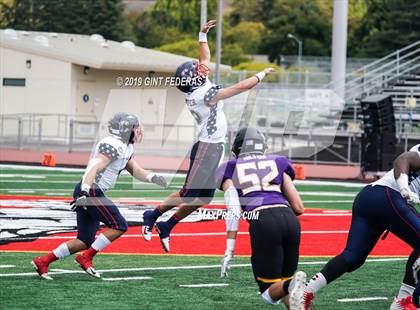 Thumbnail 2 in Campolindo vs. Amador Valley (Honor Bowl) photogallery.