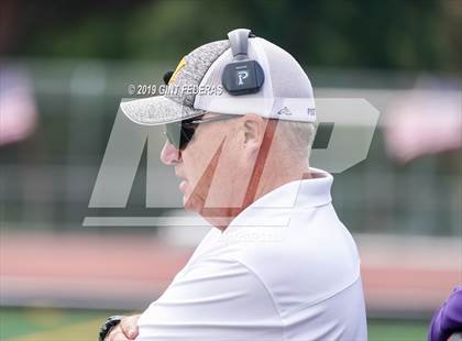 Thumbnail 3 in Campolindo vs. Amador Valley (Honor Bowl) photogallery.