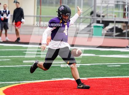 Thumbnail 1 in Campolindo vs. Amador Valley (Honor Bowl) photogallery.