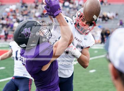 Thumbnail 1 in Campolindo vs. Amador Valley (Honor Bowl) photogallery.