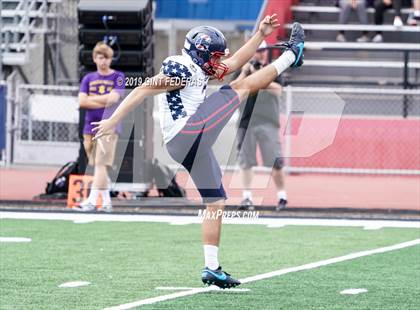 Thumbnail 3 in Campolindo vs. Amador Valley (Honor Bowl) photogallery.