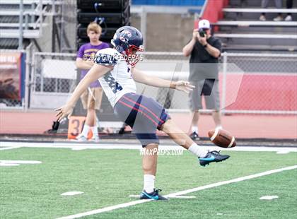 Thumbnail 1 in Campolindo vs. Amador Valley (Honor Bowl) photogallery.