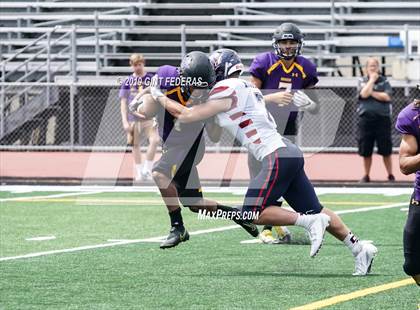 Thumbnail 1 in Campolindo vs. Amador Valley (Honor Bowl) photogallery.