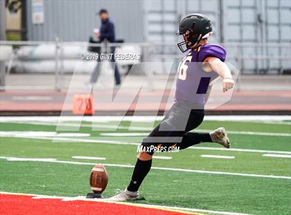 Thumbnail 3 in Campolindo vs. Amador Valley (Honor Bowl) photogallery.