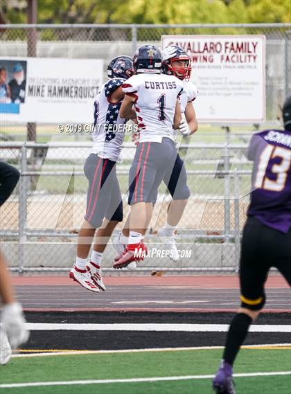 Thumbnail 1 in Campolindo vs. Amador Valley (Honor Bowl) photogallery.