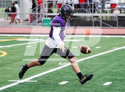 Thumbnail 3 in Campolindo vs. Amador Valley (Honor Bowl) photogallery.