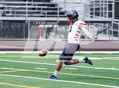Thumbnail 3 in Campolindo vs. Amador Valley (Honor Bowl) photogallery.