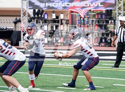 Thumbnail 3 in Campolindo vs. Amador Valley (Honor Bowl) photogallery.