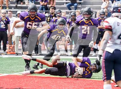 Thumbnail 3 in Campolindo vs. Amador Valley (Honor Bowl) photogallery.