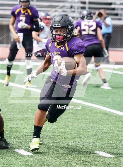 Thumbnail 3 in Campolindo vs. Amador Valley (Honor Bowl) photogallery.