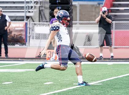 Thumbnail 3 in Campolindo vs. Amador Valley (Honor Bowl) photogallery.