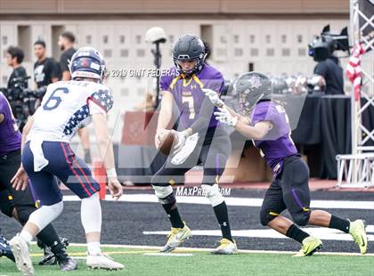 Thumbnail 3 in Campolindo vs. Amador Valley (Honor Bowl) photogallery.