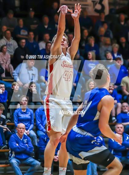 Thumbnail 1 in Greensburg vs Connersville (IHSAA Sectional Playoff) photogallery.