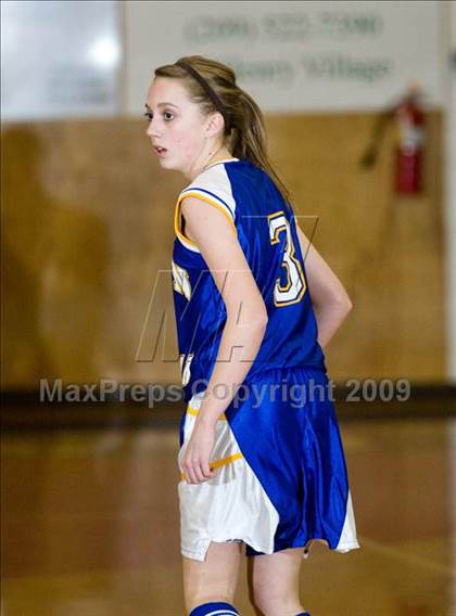 Thumbnail 3 in Ripon Christian @ Modesto Christian photogallery.
