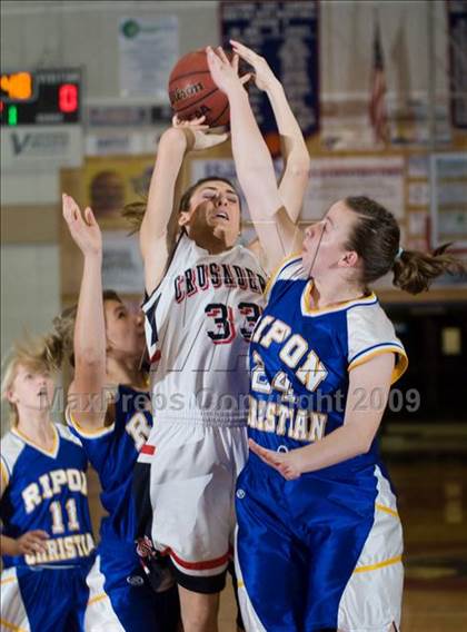 Thumbnail 2 in Ripon Christian @ Modesto Christian photogallery.
