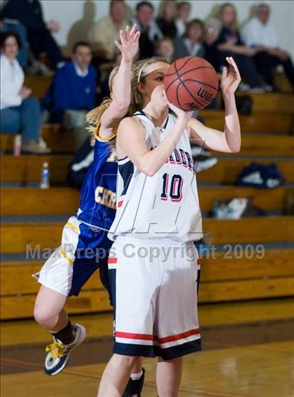 Thumbnail 1 in Ripon Christian @ Modesto Christian photogallery.
