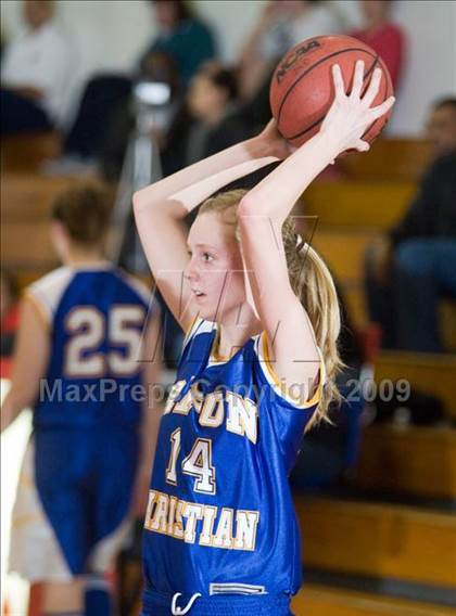 Thumbnail 1 in Ripon Christian @ Modesto Christian photogallery.