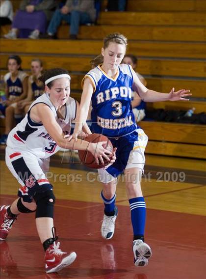 Thumbnail 3 in Ripon Christian @ Modesto Christian photogallery.