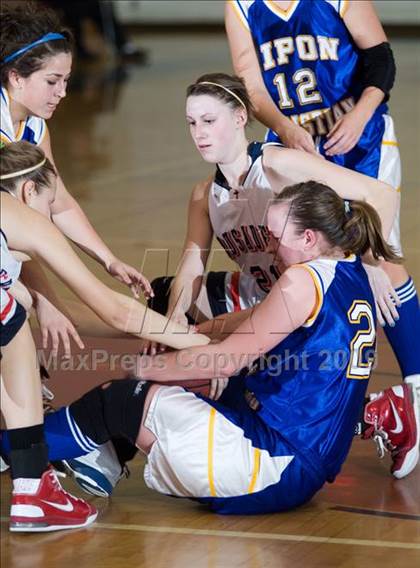 Thumbnail 3 in Ripon Christian @ Modesto Christian photogallery.