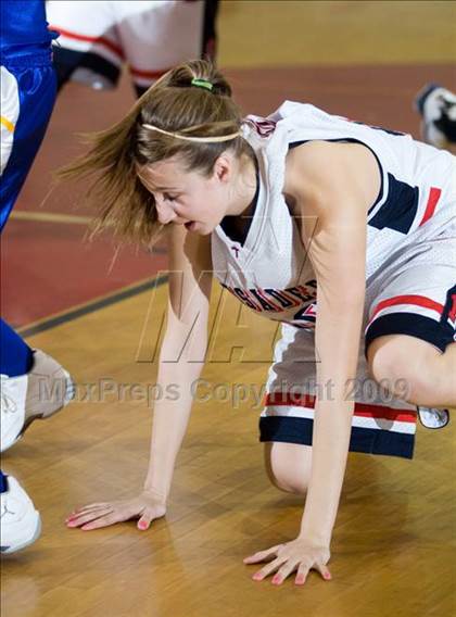 Thumbnail 3 in Ripon Christian @ Modesto Christian photogallery.