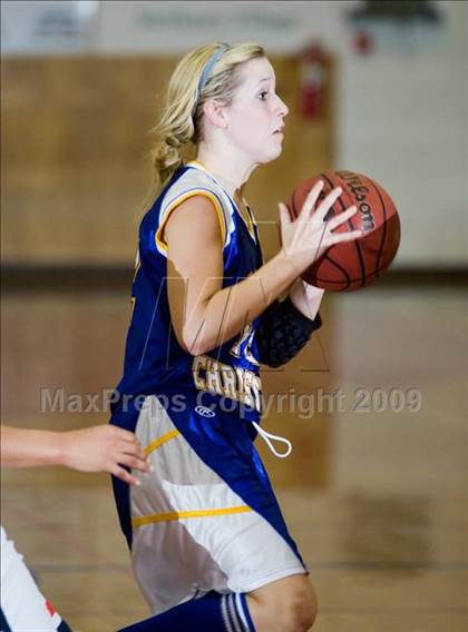 Thumbnail 1 in Ripon Christian @ Modesto Christian photogallery.